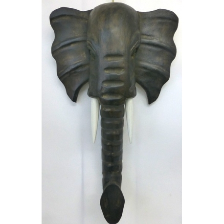 elefante de madera